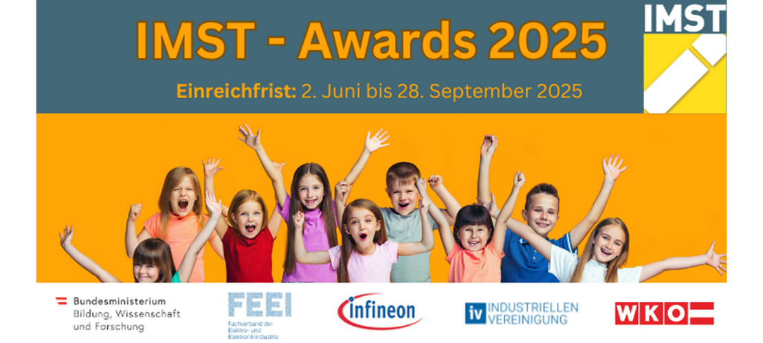 Kinder vor einem orangefarbenen Hintergrund
