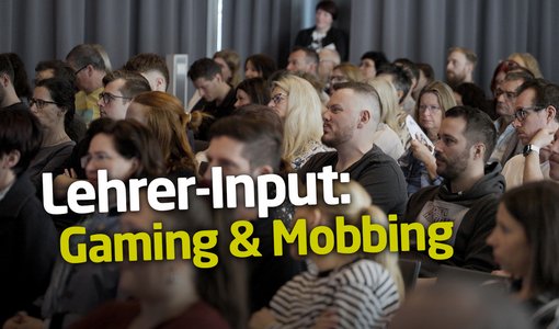 Teilnehmer im Festsaal des Linzer Schlossmuseums beim oberösterreichischen Gipfeltreffen der Medienpädagogik