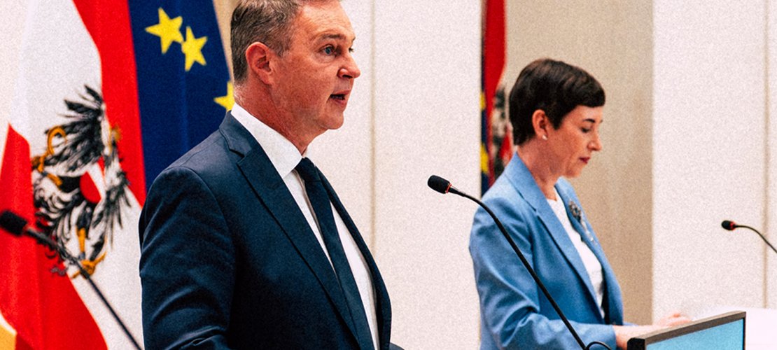 Vizekanzler Andreas Babler und Mediensprecherin Henrike Brandstötter