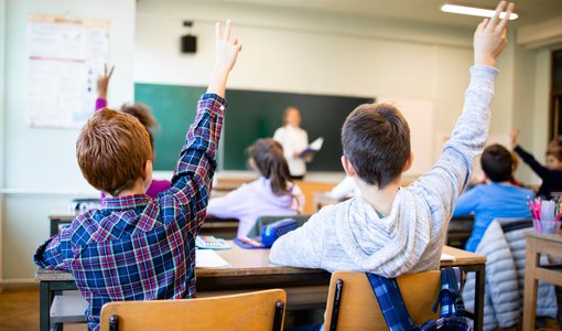 Kinder in der Volksschule