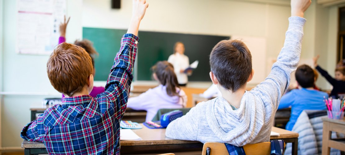 Kinder in der Volksschule